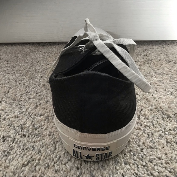 Converse Chuck Taylor II LunarionBlack and White Sneakers. Mens 8 - Picture 3 of 16